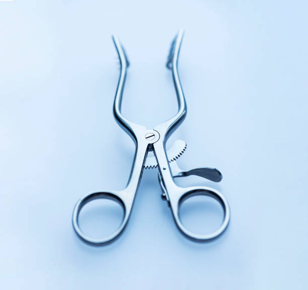 Surgical Retractor Market by Type [Hand-Held Retractors and Self-Retaining Retractors], Application [Abdominal Applications, Orthopedic Applications, Obstetrics & Gynecological Applications, Cardiovascular Applications, and Urological Applications], End User [Hospitals and Ambulatory Care Centers]– Global Outlook & Forecast 2021-2031