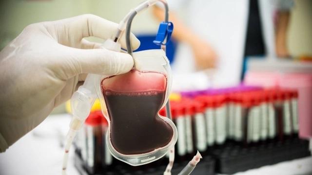 Blood Transfusion Diagnostics Market By Product (Reagents & Kits and Instruments), By Application (Blood Grouping and Disease Screening), By End User (Blood Banks, Diagnostic Laboratories, Hospitals, and Others) - Global Outlook & Forecast 2022-2030