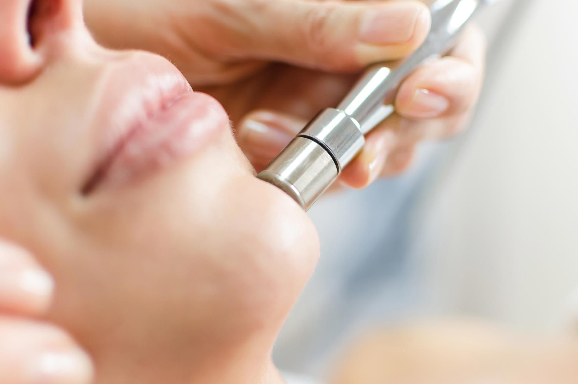 Microdermabrasion Devices Market by Type (Crystal and Diamond), by Application (Acne & Scars, Photo Damage, Anti-Aging, Hyperpigmentation, and Stretch Marks), by End User (Clinics & Beauty Centers, and Home) – Global Outlook & Forecast 2022-2030