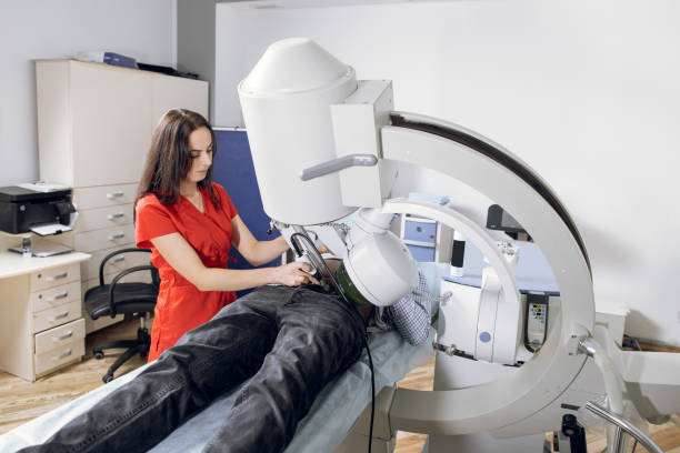 Extracorporeal Shock Wave Lithotripsy Market by Technology (Electromagnetic Technique, Electrohydraulic Technique), Application (Uretic Stones, Kidney Stones), End-user (Hospitals, Clinics) – Global Outlook & Forecast 2022-2030