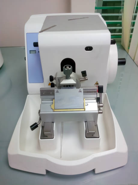 Microtome Equipment Market by Product Type (Microtome Devices, Accessories), Technology (Manual, Fully Automated), End User (Hospitals, Pharmaceutical and Biotechnology) - Global Outlook & Forecast 2022-2030