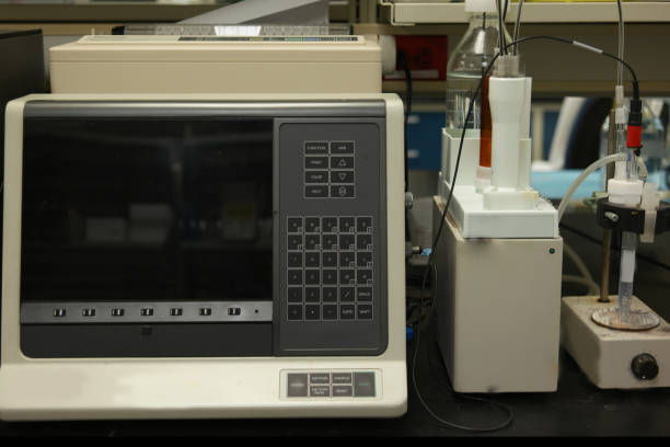 Dry Chemistry Analyzer Market by Product Type (Semi-Automatic, Fully-Automatic), Application (Hospitals, Blood Banks, Diagnostic Laboratories) – Global Outlook & Forecast 2022-2030